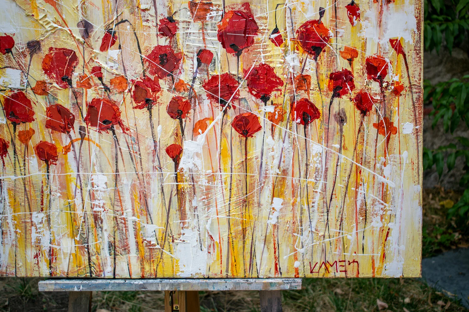 Poppies in Gold — detail 4